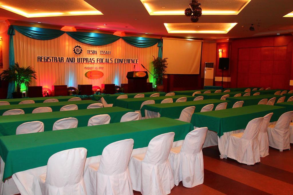 Iloilo Business Hotel Exterior photo