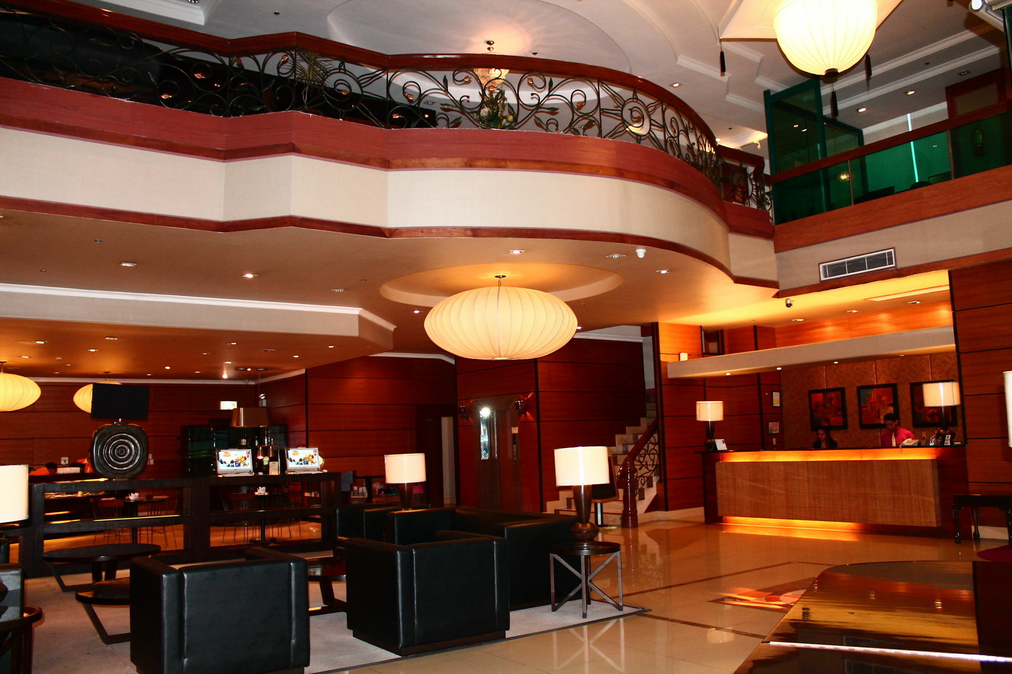 Iloilo Business Hotel Exterior photo