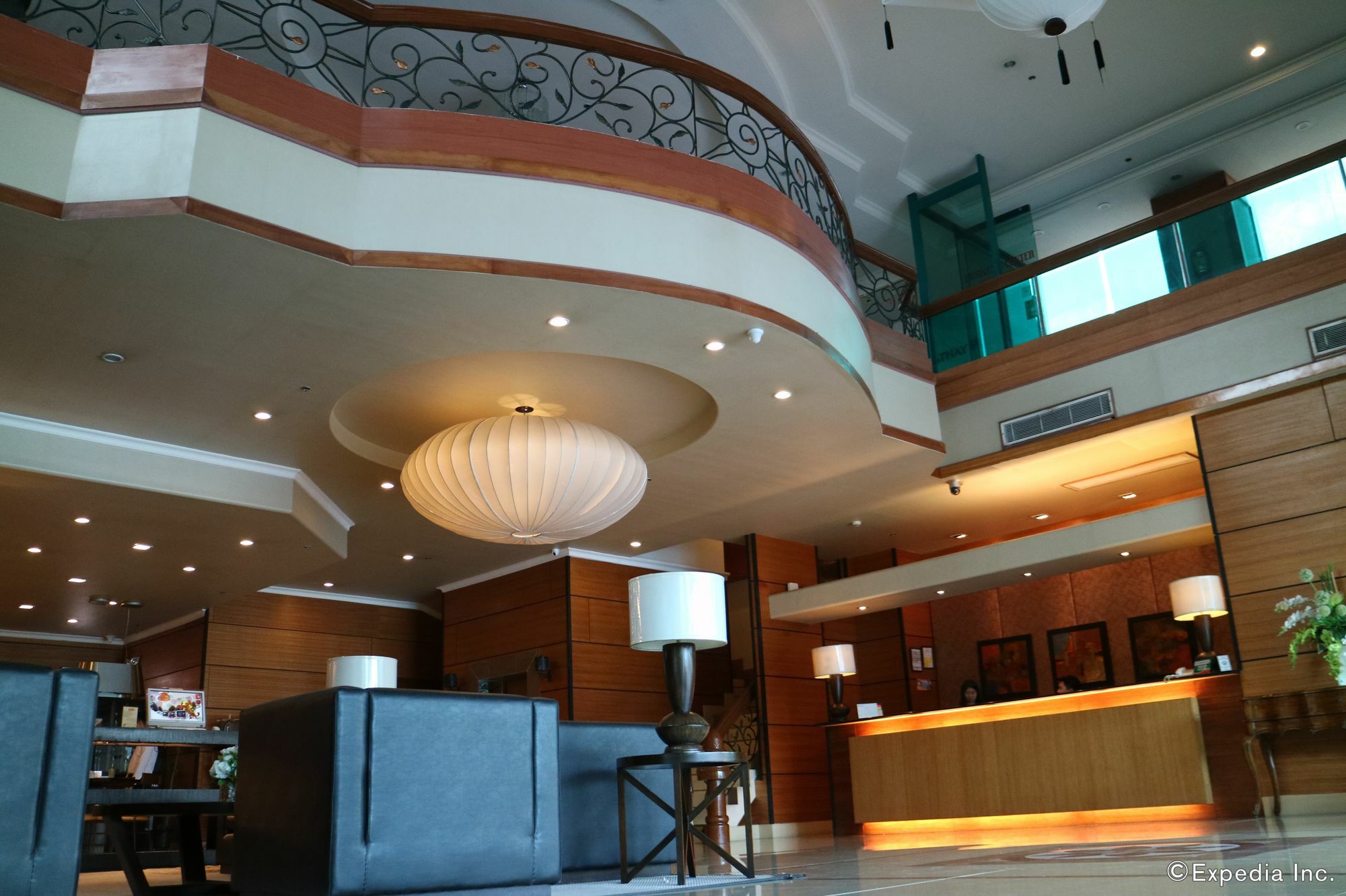 Iloilo Business Hotel Exterior photo